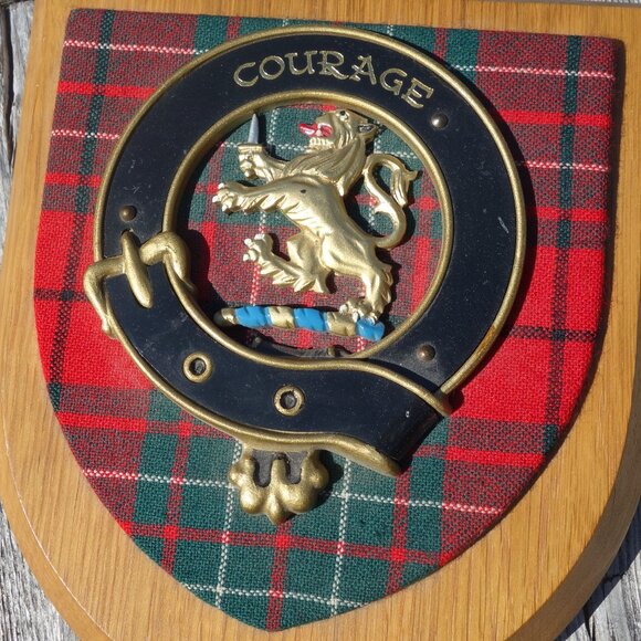 Vintage Scottish Clan Courage Cumming Crest Wall Plaque 100% Scottish - Picture 6 of 16